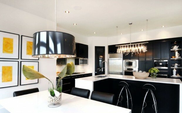 L Shape Kitchen In The Home L Shape Kitchen In Contemporary Black and White 620x387 L Shape Kitchen In The Home