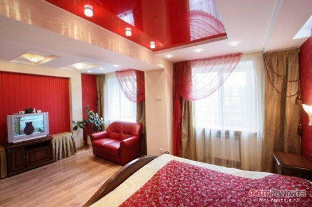 Minimalist Bedroom Design Decorating Bedroom in A Minimalist Red Design 620x412 Minimalist Bedroom Design