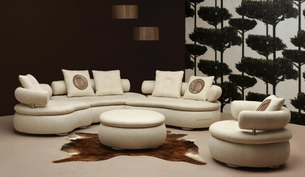 Sectional Sofas 620x359 Leather Sectional Sofas
